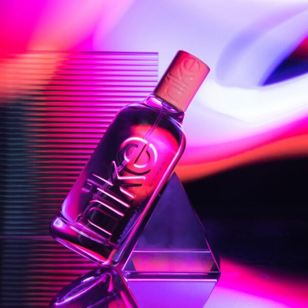 NK TrendyPink Woman EdT NS 100ml 8414135019448 (4)